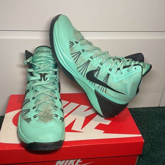Nike Hyperdunks 2013 - Picture 3 of 7